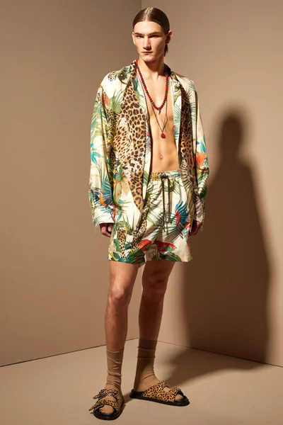 Look 43